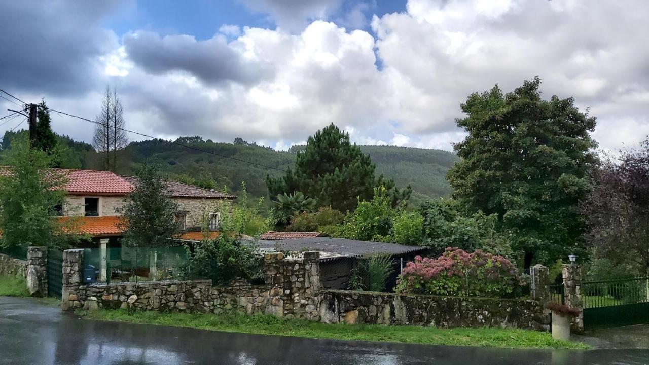 A Casa Dos Avos - Vilarino - A Coruna Esterno foto